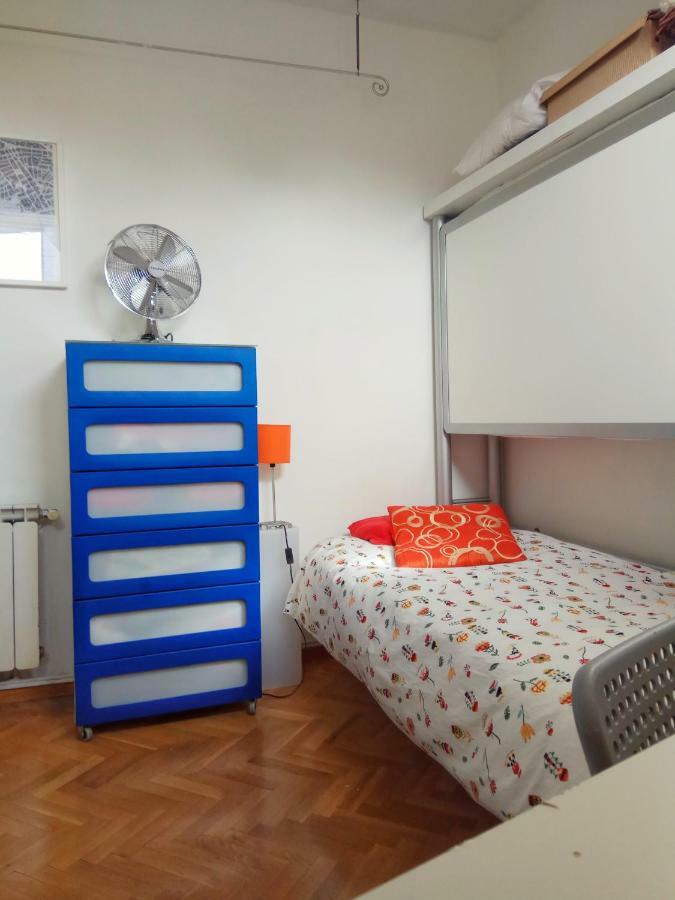 Habitacion Privada Paseo Del Arte Madrid Exteriör bild